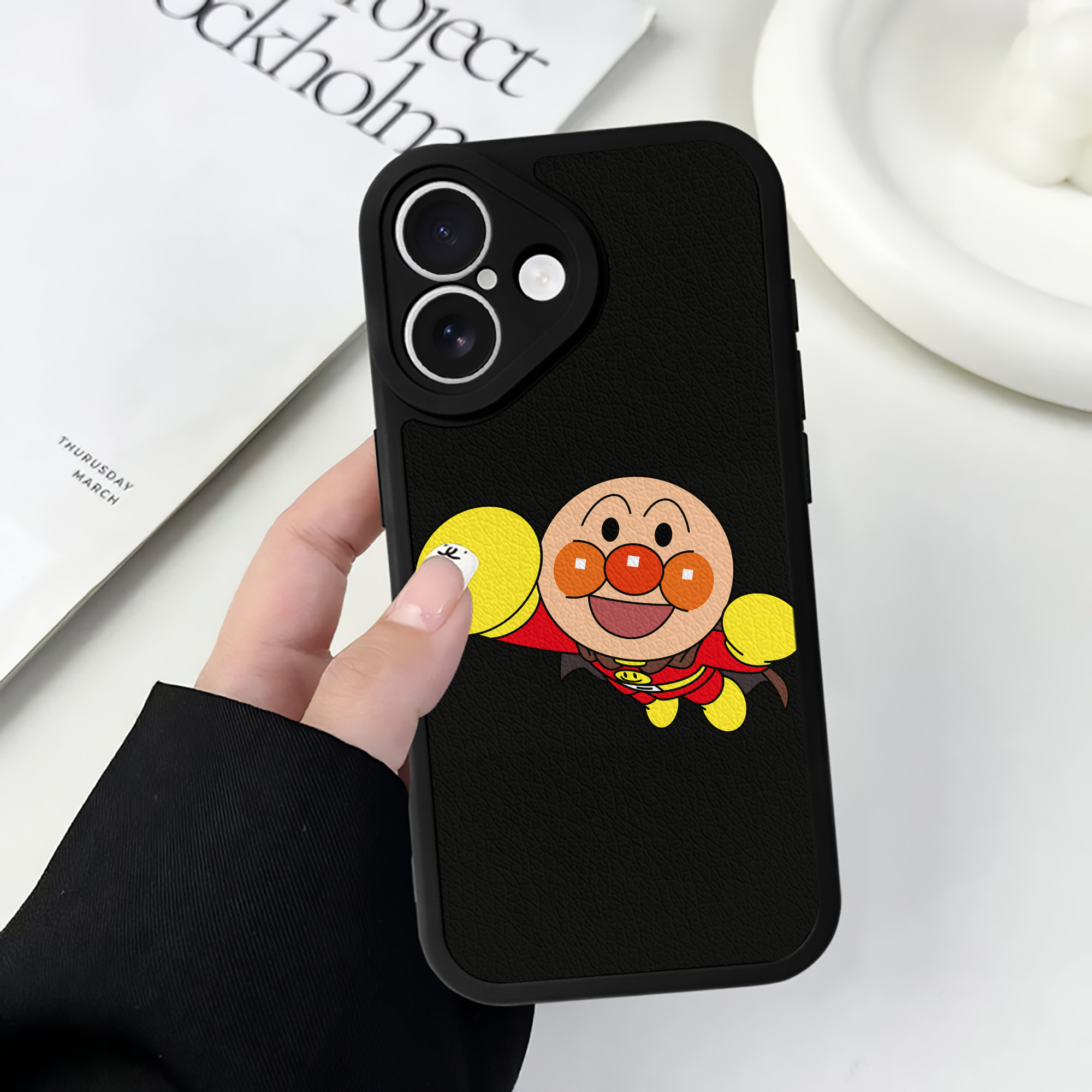 （画像用） アンパンマン Anpanman 【iPhone 16シリーズ対応】シリコンスマホケース（レザー調） 材質：シリコン